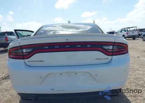 2016 Dodge Charger Sxt z USA, uszkodzony, nr VIN 2C3CDXHG7GH205529